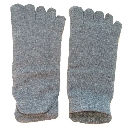 Solid Color Five Finger Toe Socks - Image 5