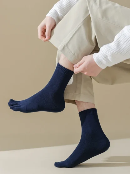 Solid Color Toe Socks with Cozy Fabric - Image 12