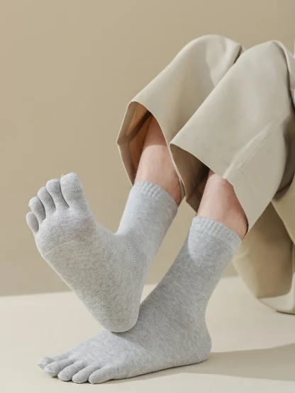 Solid Color Toe Socks with Cozy Fabric - Image 13