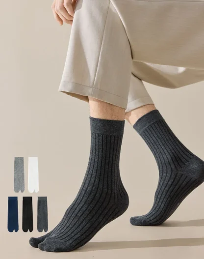 Casual Solid Color Socks with Split Design - Image 7