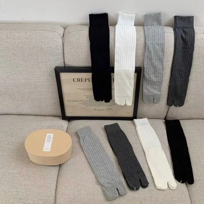 Simple Plain Color Socks with Crew Length - Image 7