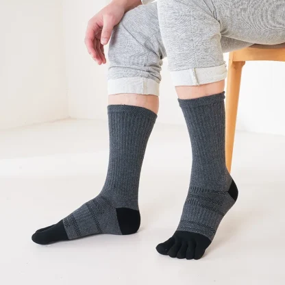 Long Compression Sweat-Absorbing Fitness Socks - Image 6