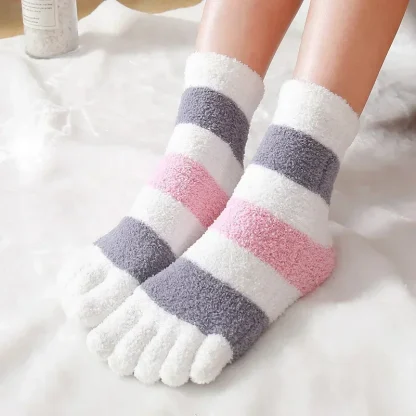 Cozy Fluffy Toe Socks with Stripe Print