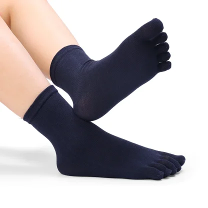 Five Finger Crew Socks with Solid Color